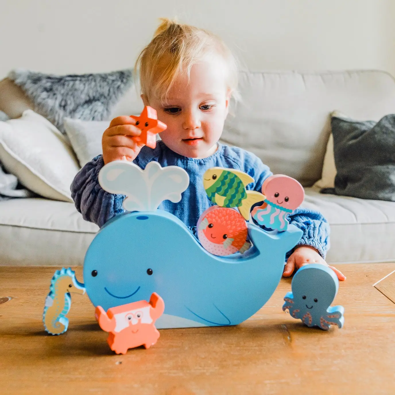SEA LIFE WOODEN BALANCING GAME