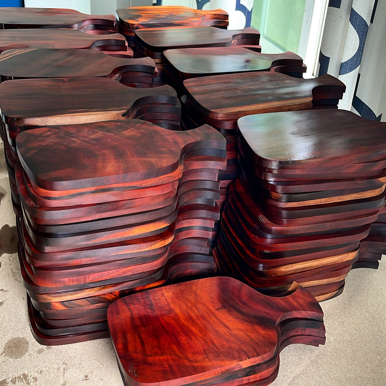 Milo small cheese board