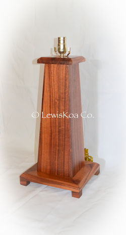Lighthouse Table Lamp-2.jpg