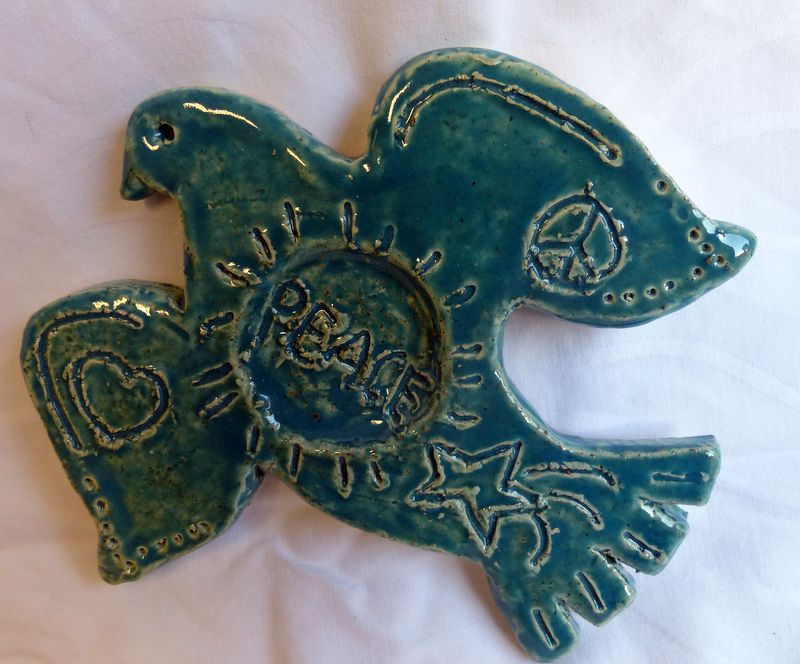 colombe de la paix 12 cm : 15€