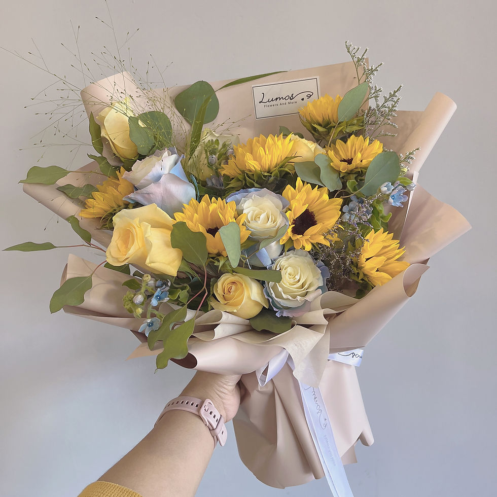 Thumbnail: Large Sunflower Mix Bouquet