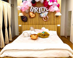 Bachelorette party at Hide and Teak
