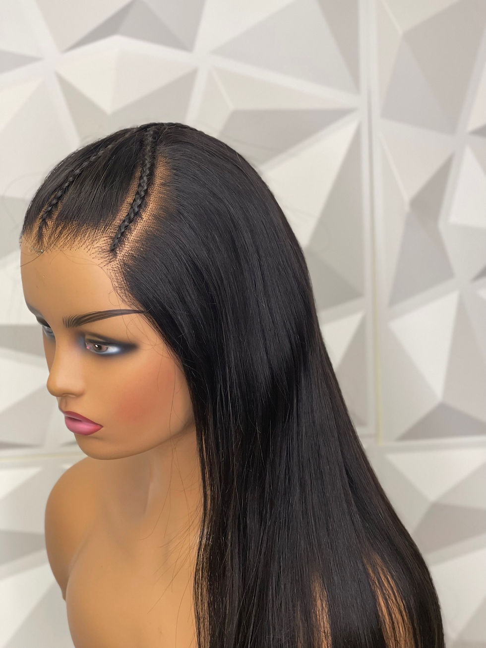 Thumbnail: Pre-Styled Glueless Wigs