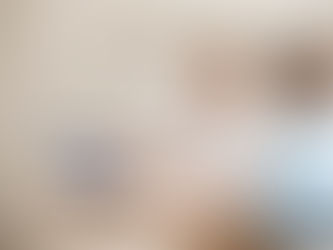 Bespreken van een bovenste ooglidcorrectie tijdens het eerste consult bij de plastisch chirurg in PUUR kliniek