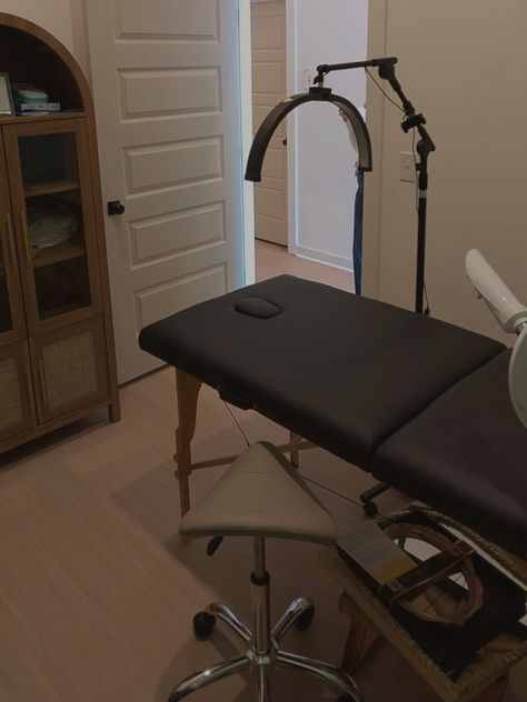 Exclusive Suite Experience: The Future of Esthetician Services