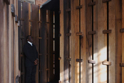 Volta pavilion, architecture by DeRoche Projects and TAELON7, in Vienna, Austria, photographed by Julien Lanoo