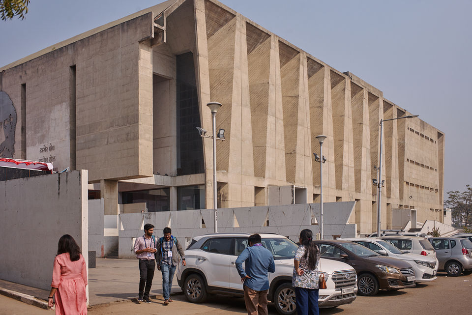 Tagore Memorial Hall, architecture by B. V. Doshi, in Ahmadebad, India, photographed by Julien Lanoo