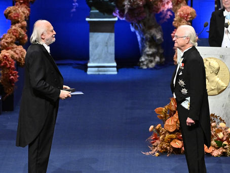 Smartbites Hungarian: Irodalmi Nobel-díj! Már a második! 