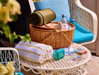 Cupid’s Call: Irresistible Romantic Retreats for Valentine’s Day