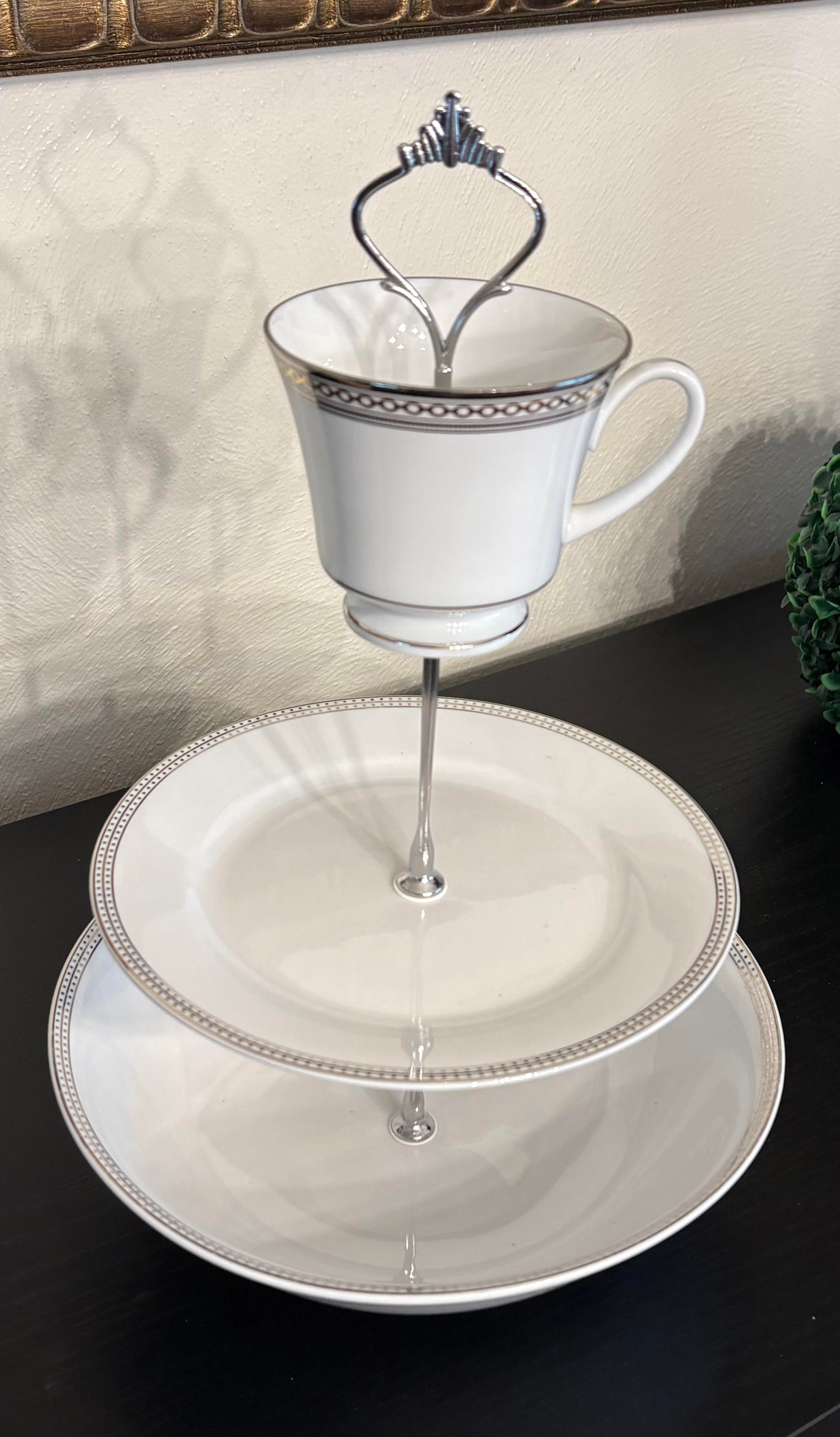 Mikasa Tiered Tray