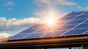Puxado pela energia solar, Brasil alcança 16 GW de capacidade de geração própria de eletricidade.