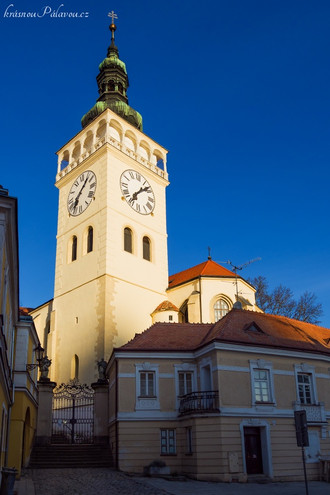 Kostelní věž - vstup (autor fotky - J. Miklín)