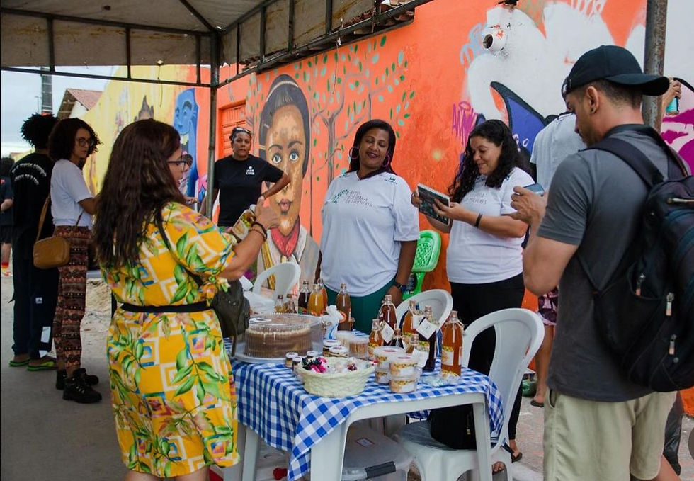 Na feirinha das quebradas a periferia tem a oportunidade não só de encontrar vários produtos em um só lugar, mas também realizar a troca de conhecimento. (Foto: arquivo pessoal)