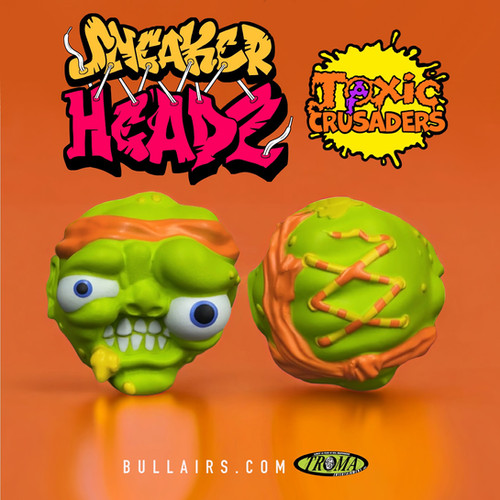 SneakerHeadz™ - Toxie™ | Bull Airs