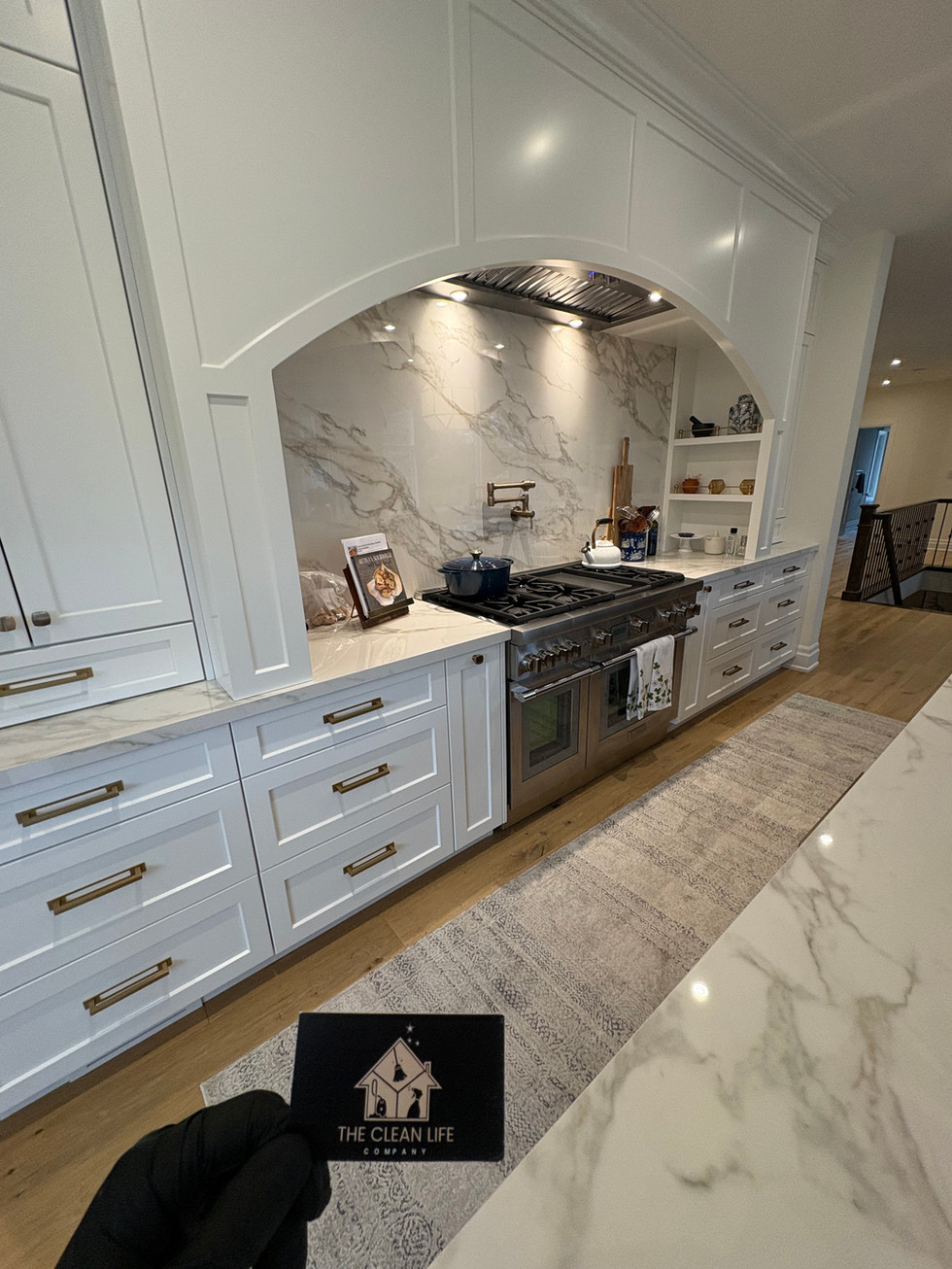 post renovation clean custom home kitchen