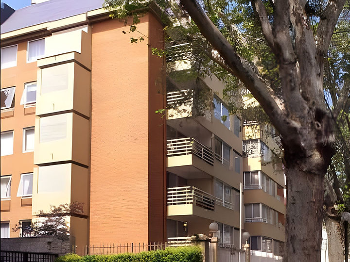 Edificio Renoir