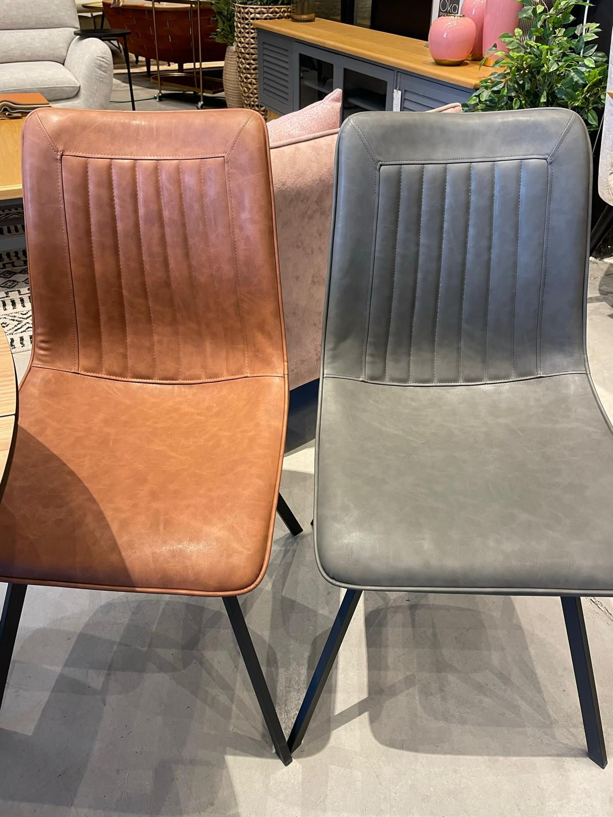 כיסא דגם ROBERT