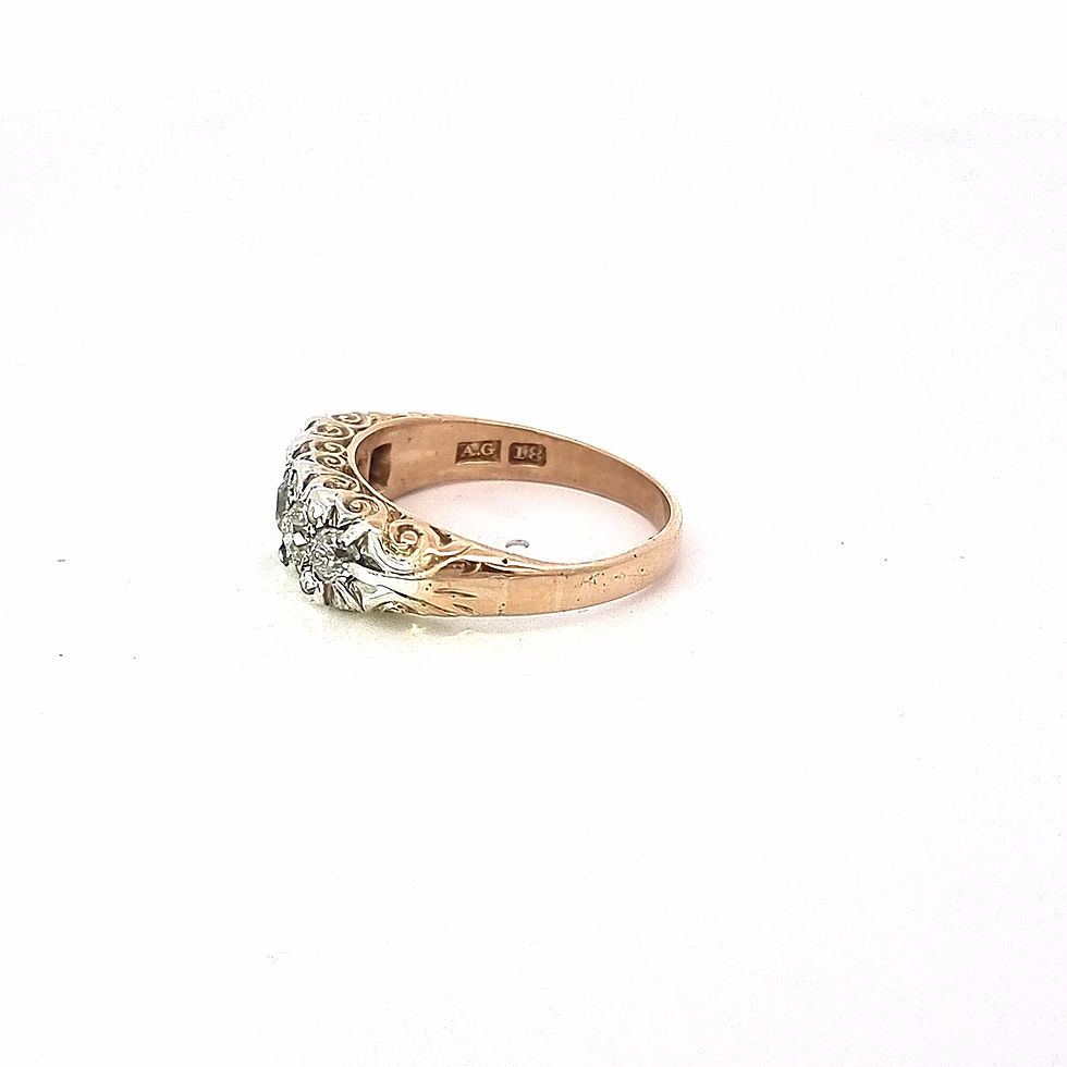 Thumbnail: 18ct Yellow Gold Ornate Diamond Ring