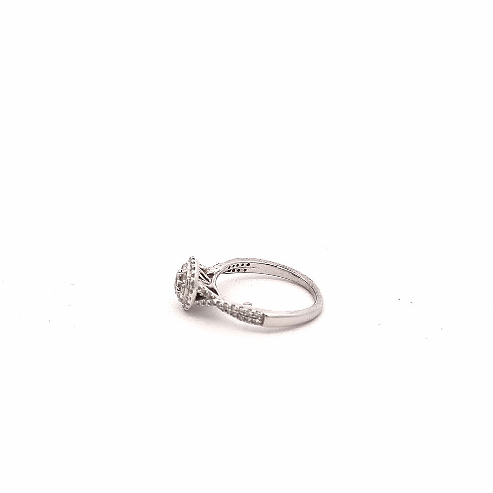 Thumbnail: Platinum Diamond Cluster Ring