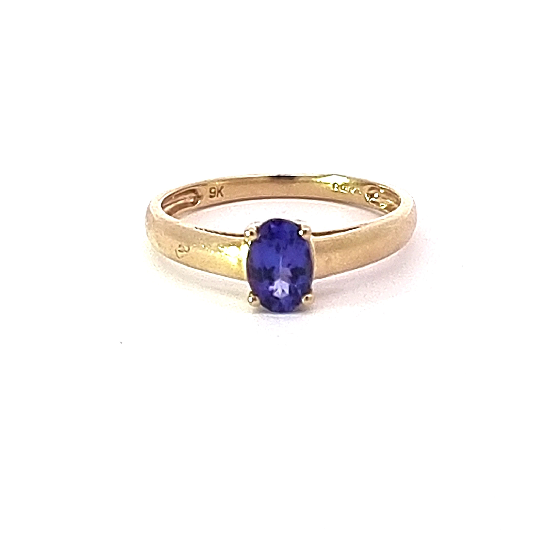 9ct Yellow Gold Tanzanite Ring
