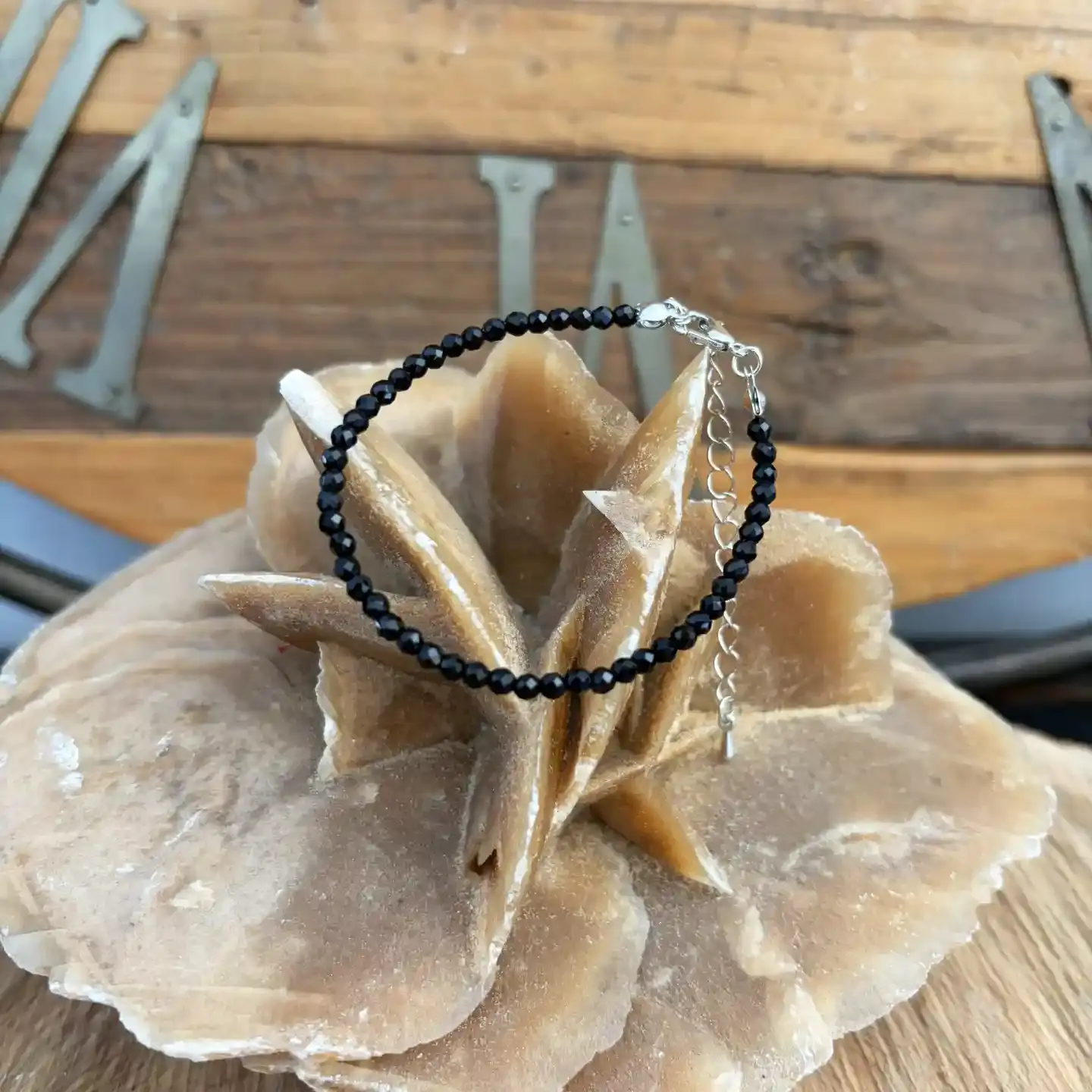 Bracelet argenté Amara Obsidienne 3mm – Protection et bouclier énergétique