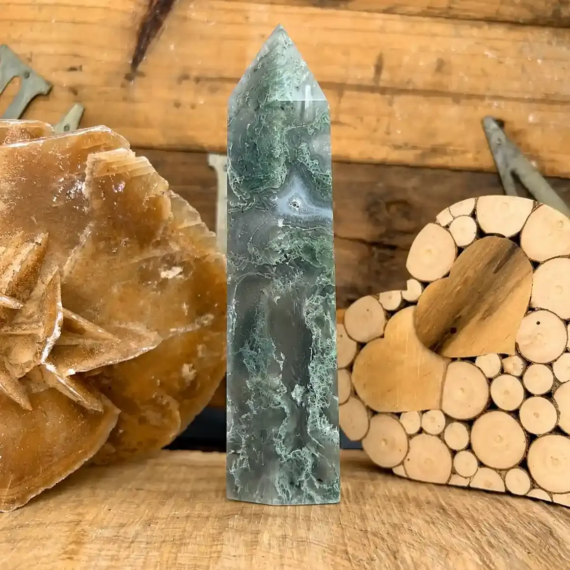 Obélisque en Agate Mousse10 cm