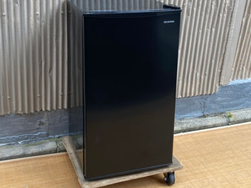 アイリスオーヤマ　93L1ドア冷蔵庫　IRJD9A-B