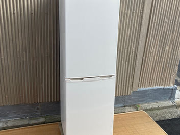 アイリスオーヤマ　162L冷蔵庫　IRSE-16A-CW