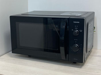 東芝　庫内フラット電子レンジ　ER-M17YE3