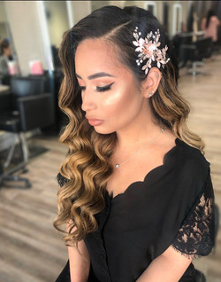 Waves by Zahra & Makeup by Houda