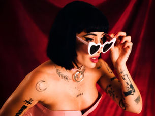 Indira Paganotto convierte la pista de baile en manifiesto con su debut “ARTE COMO AMANTE”