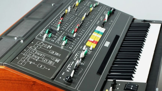 Un Yamaha CS-80 atribuido a Vangelis bate el récord histórico al venderse por más de 480.000 euros