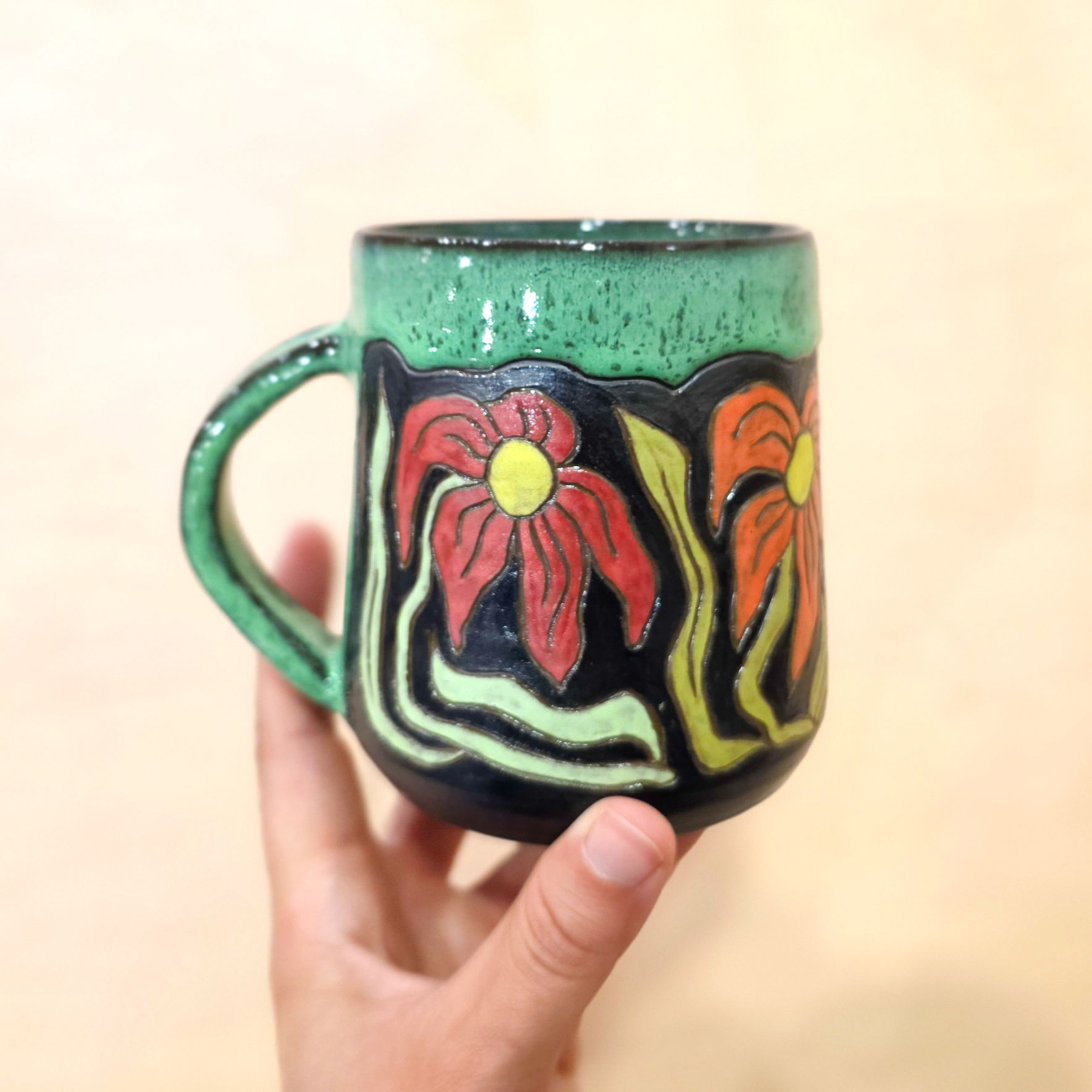 Dancing Flower Mug - 14oz