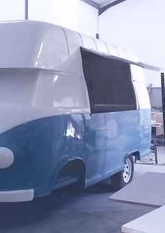 sft barcelona kombi trailer 2_edited.jpg