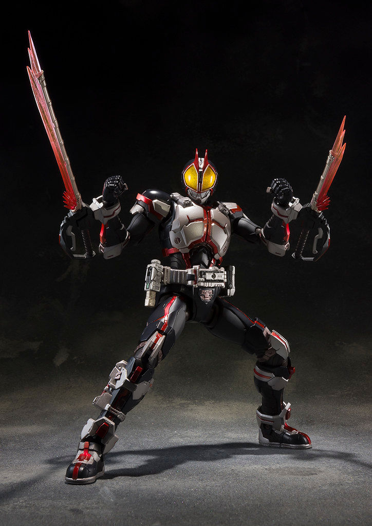 縮圖：S.I.C YOICHI SAKAMOTO & KOMA x MASKED RIDER FAIZ 造型士 坂本洋一&KOMA X 假面騎士FAIZ