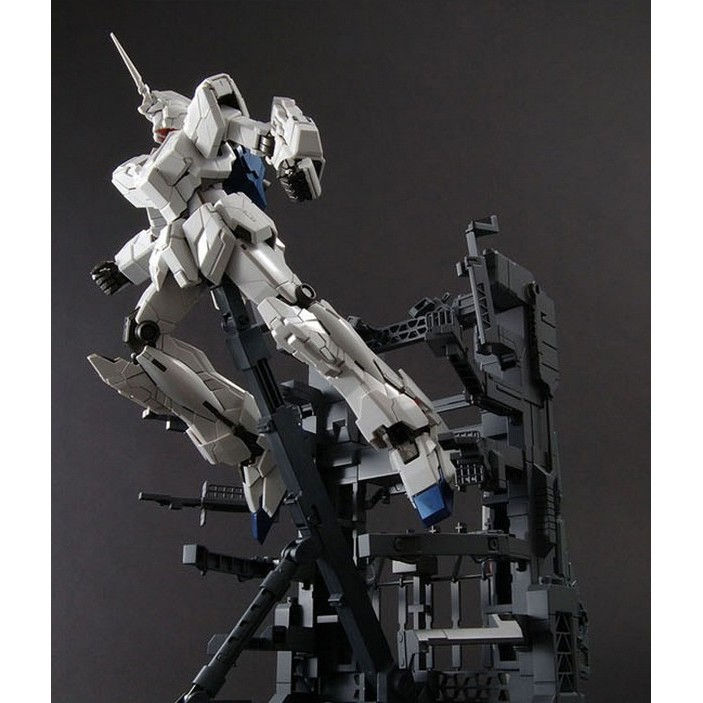 Thumbnail: MG 1/100 RX-0 UNICORN GUNDAM HD COLOR +MS CASE 獨角獸高達 OVA版HD配色+格納庫（獸欄整備架）