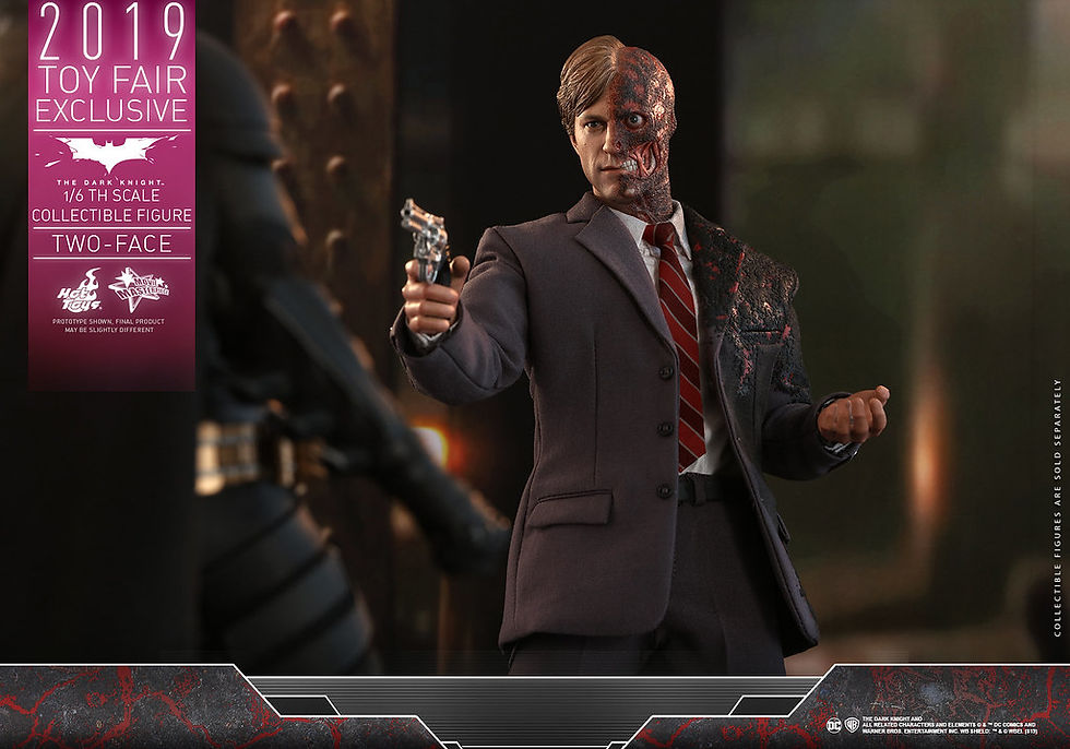 Thumbnail: MMS546 - The Dark Knight- 1/6th scale Two Face 雙面人 [Toy Fair Exclusive]