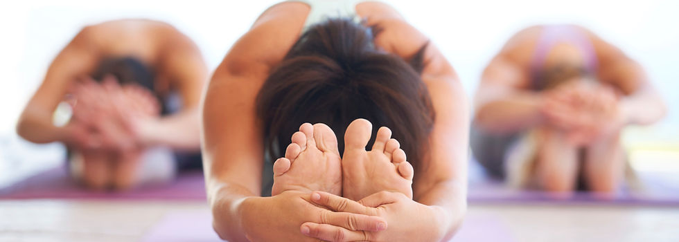 Pilates - women Stretching