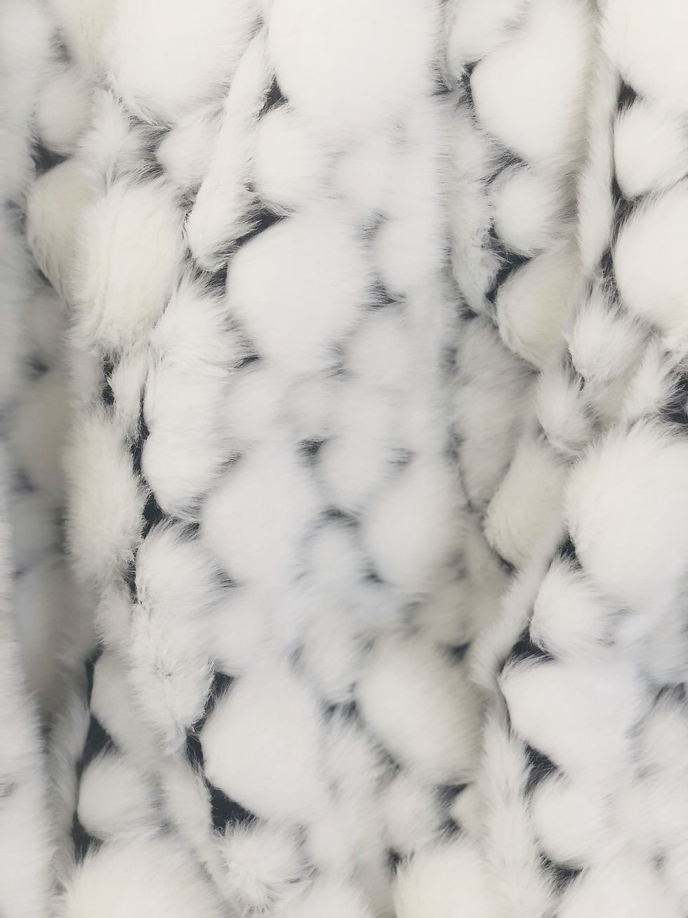 Thumbnail: White With Black Shades Faux Fur Snow Luxury Throw