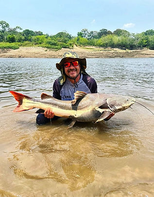 catfish-amazon-river-brazil-01