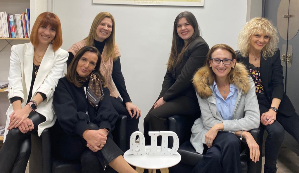 Foto de las integrantes del equipo de Grupo QiD