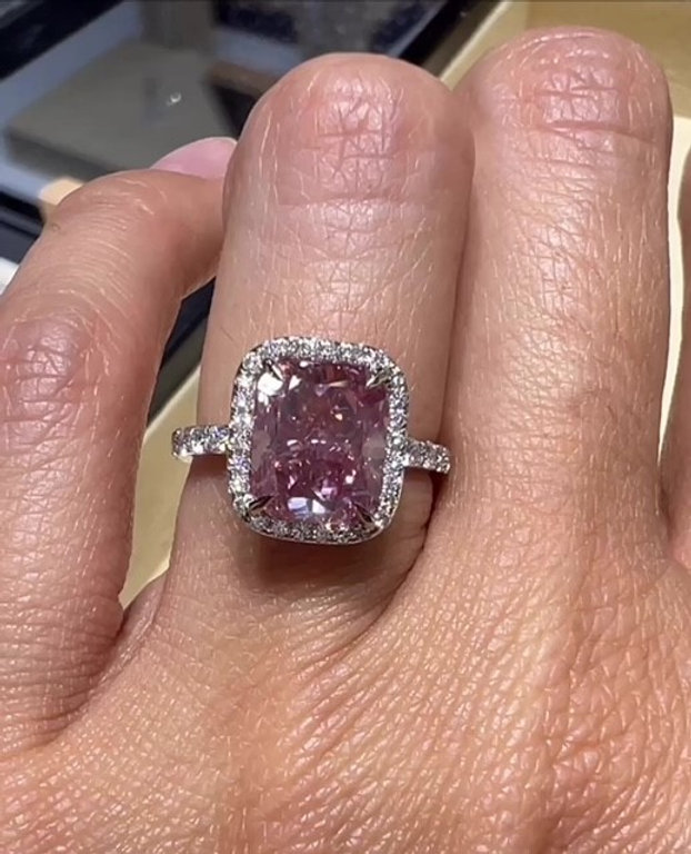 Color Me Diamond Color Me Diamond