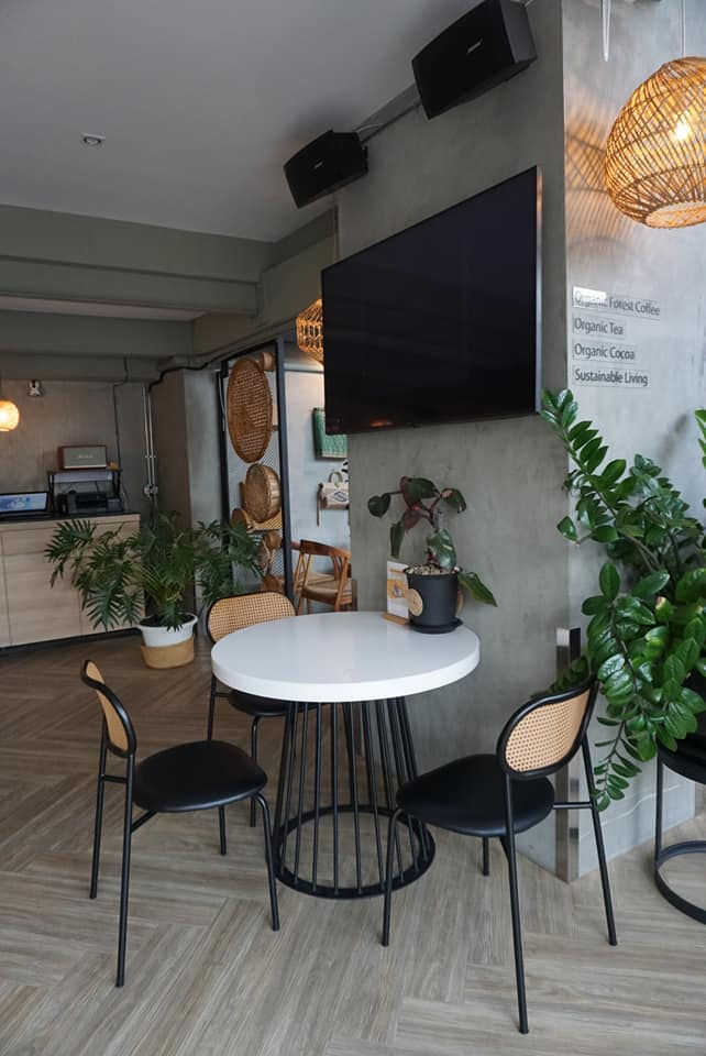 Pokavadi Coffee and Bar offers a multifaceted experience for its patrons.
