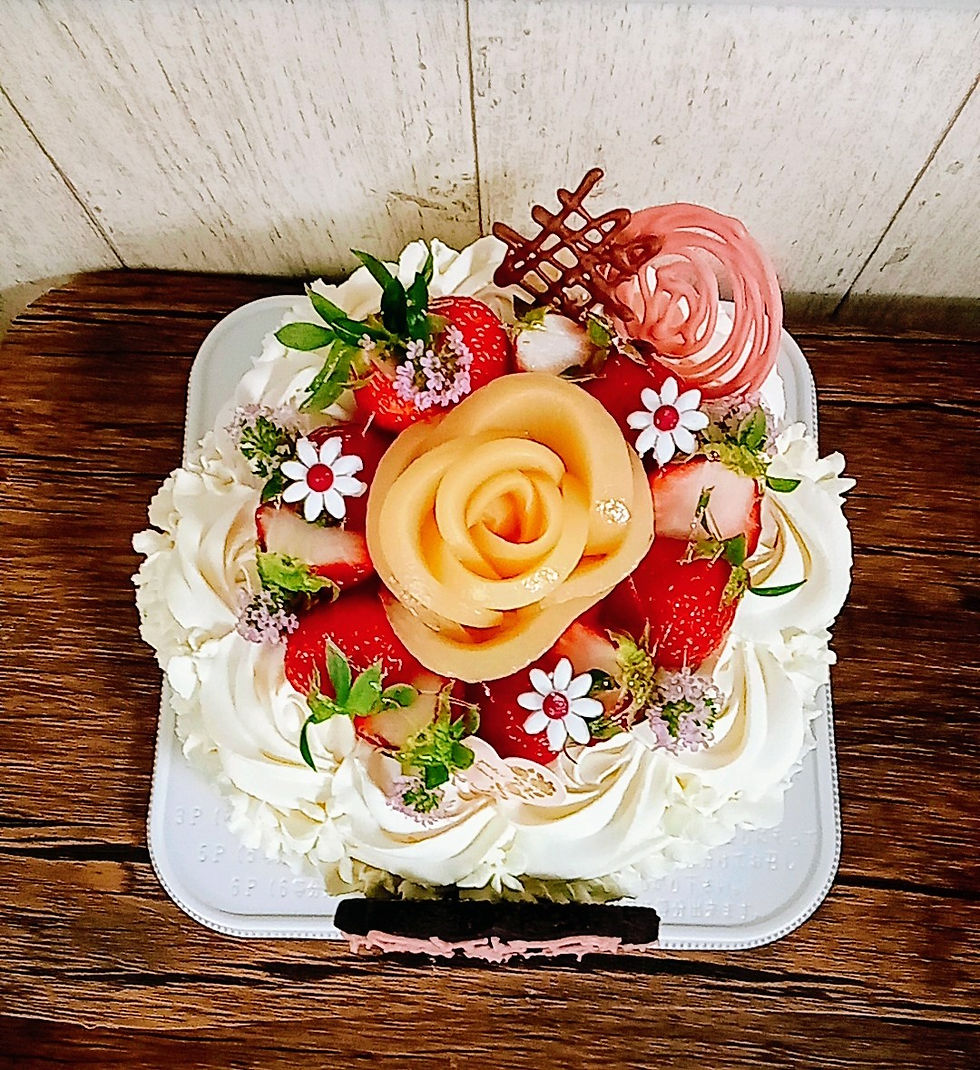 サムネイル： 純生クリームケーキ 5号