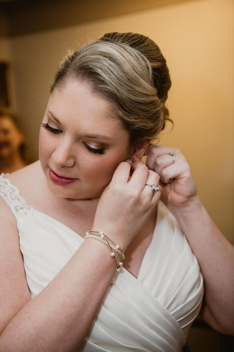 st. louis bridal makeup
st. louis bridal hair