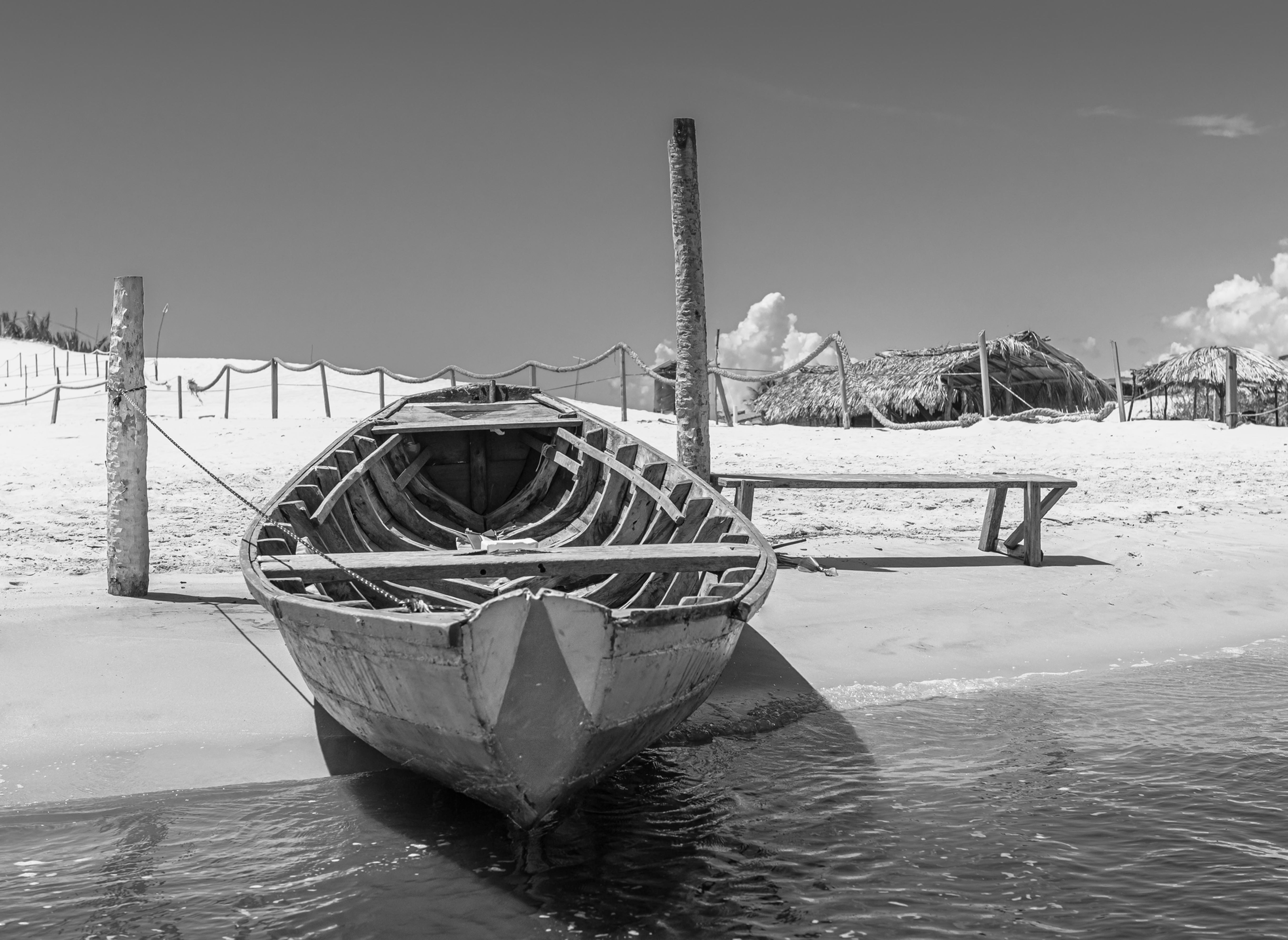 Barco na praia - Caburé - Lençóis Maranhenses