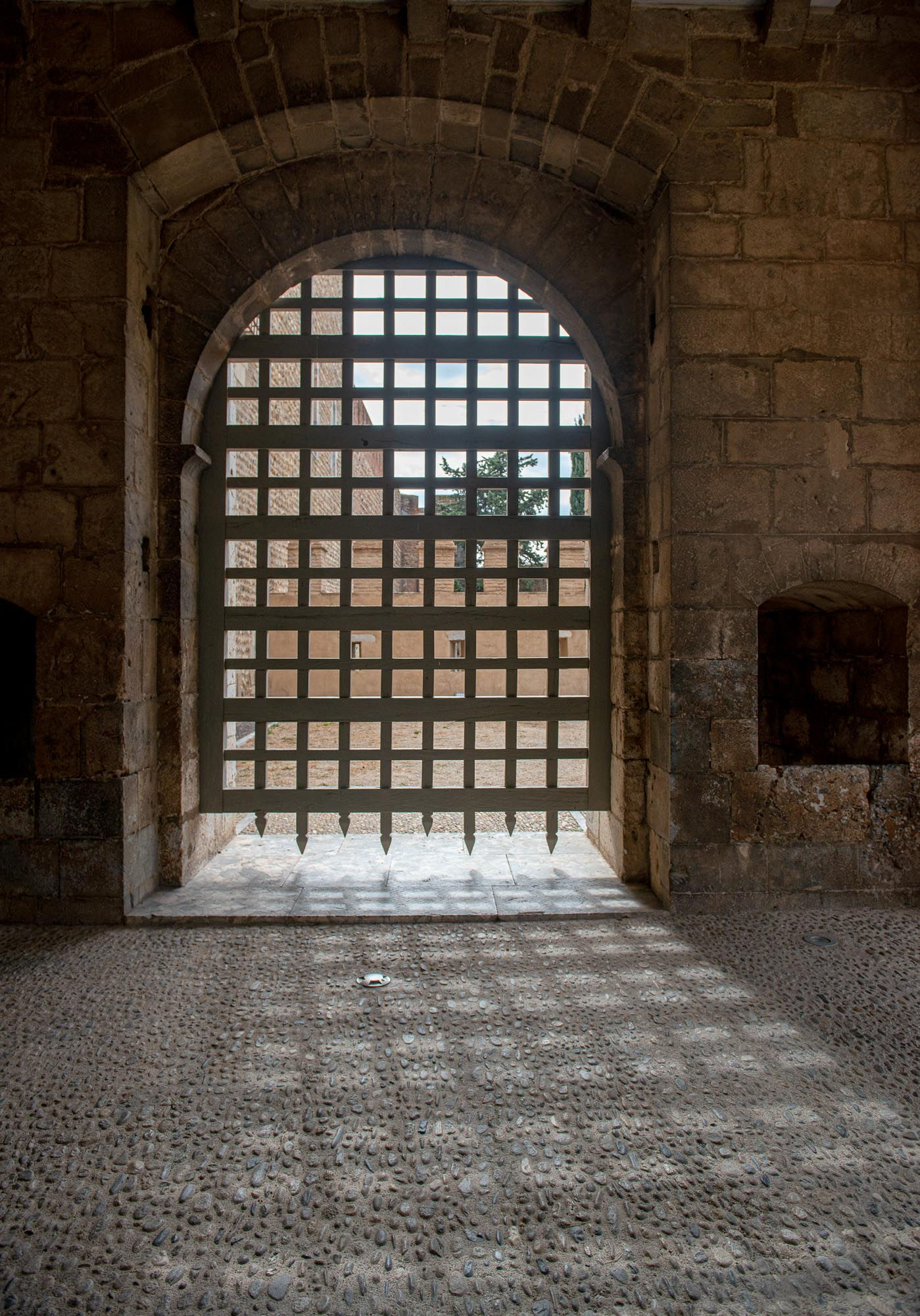Portão lateral de ferro - Palais des Rois de Majorque - Perpignan