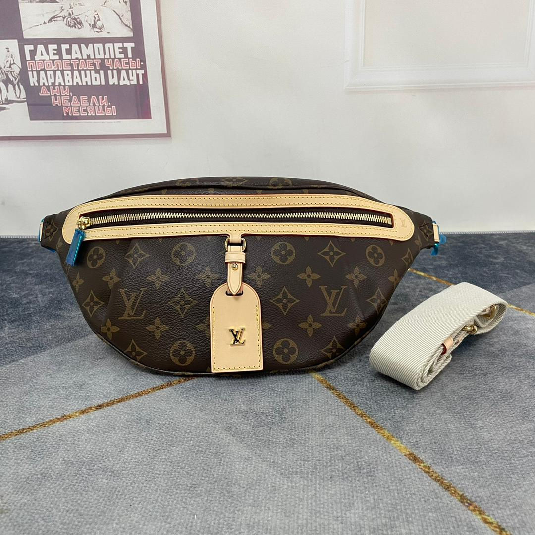 Store copy bum bag full packaging preorder