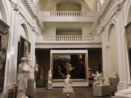 Met Gala photo board