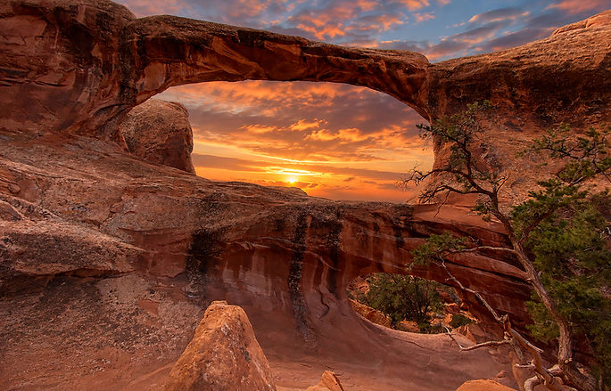 double-o-arch_edited.jpg